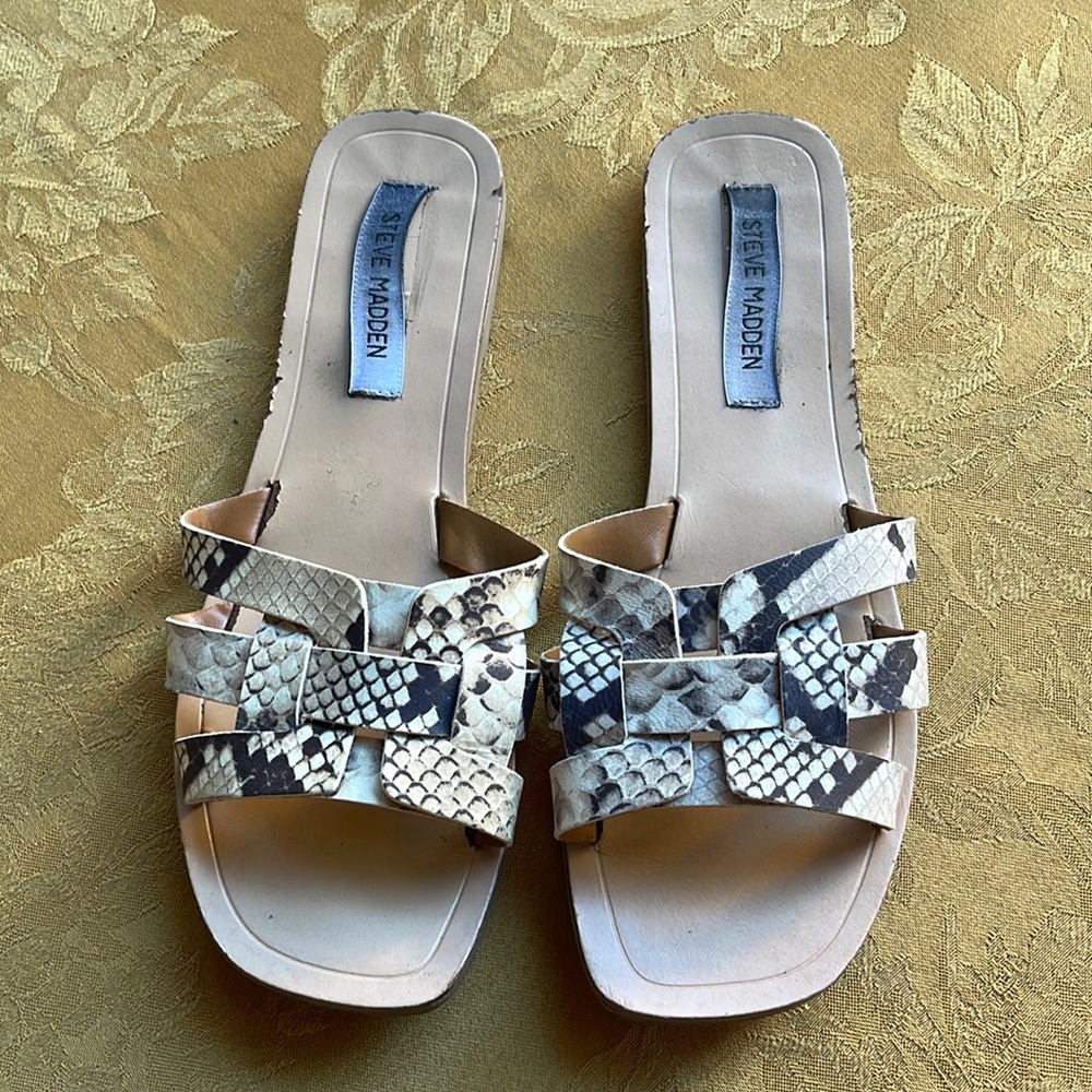 Steve Madden sandals size 8.5